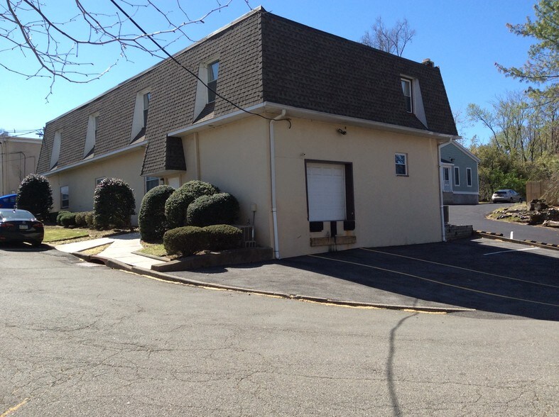 Primary Photo Of 1 Cardinal Dr, Little Falls Office For Lease