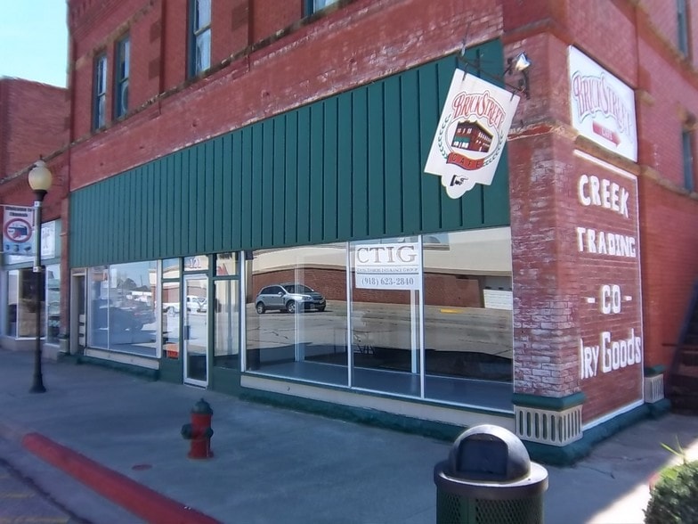 More Photos Of 104 S 2nd St, Okemah Restaurant For Sale