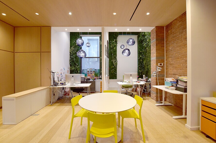 More Photos Of 68 Thomas St, New York Apartments For Lease