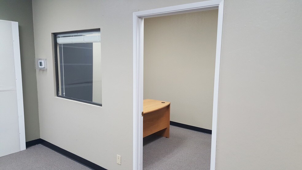 More Photos Of 4047-4049 1st St, Livermore Office For Lease