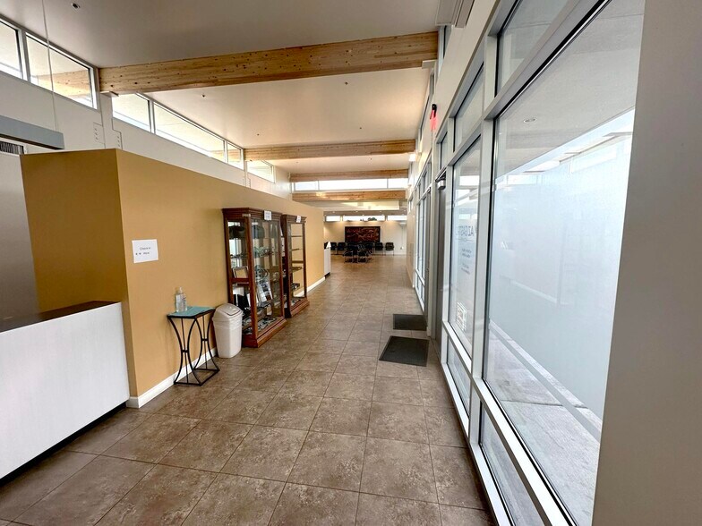 More Photos Of 5555 E Baseline Rd, Mesa Medical For Sale