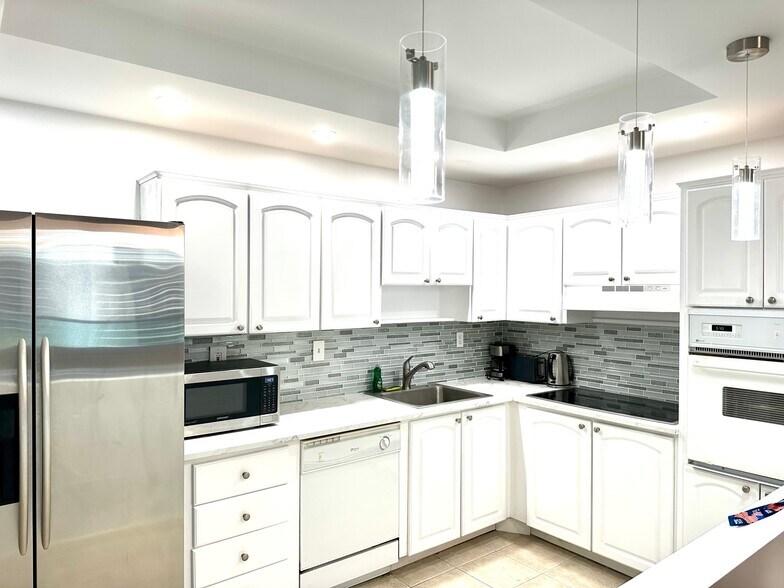 More Photos Of 19370 Collins Ave, Sunny Isles Beach Apartments For Sale