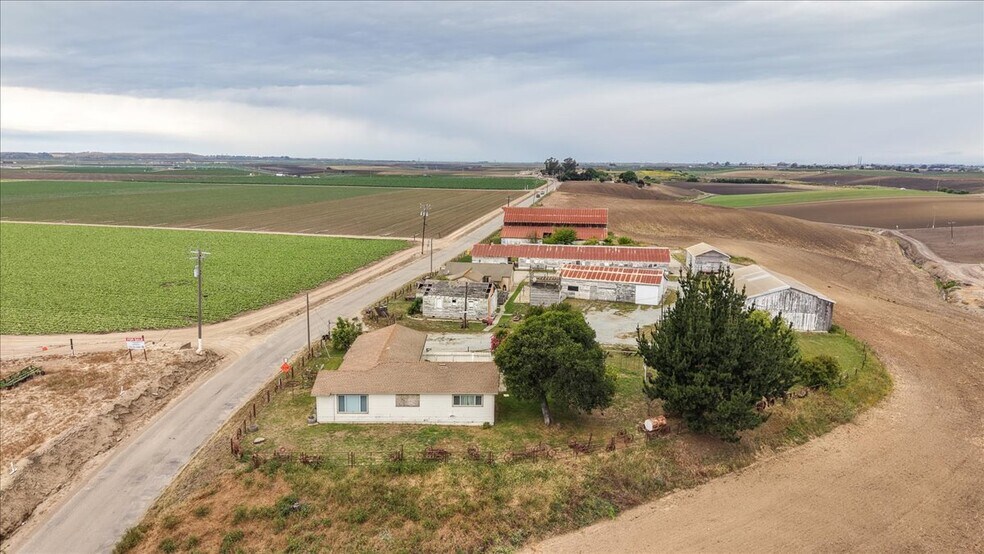More Photos Of 30 San Jon Rd, Salinas Land For Sale