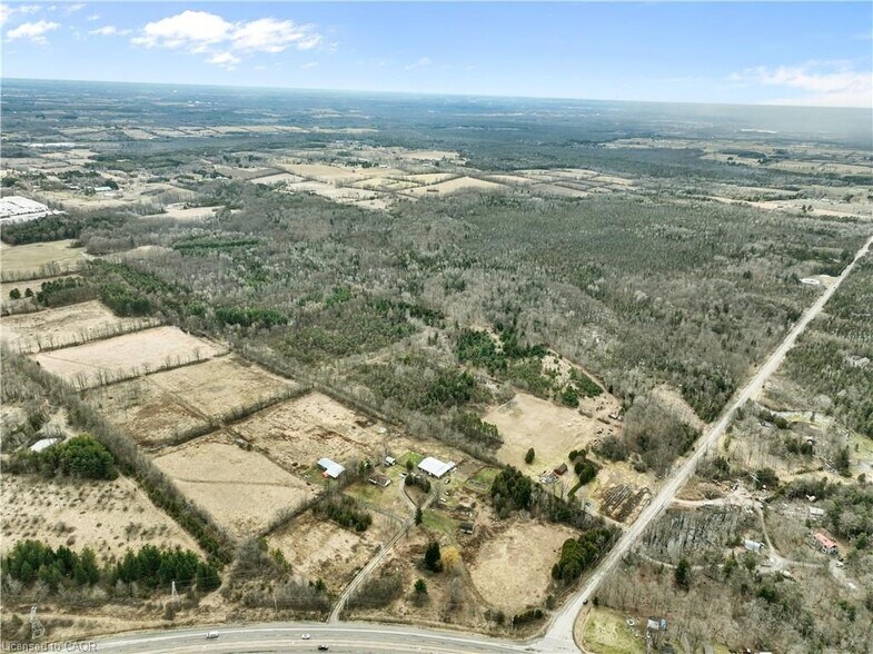 More Photos Of 2027 HIGHWAY 6 Hwy, Puslinch Specialty For Sale