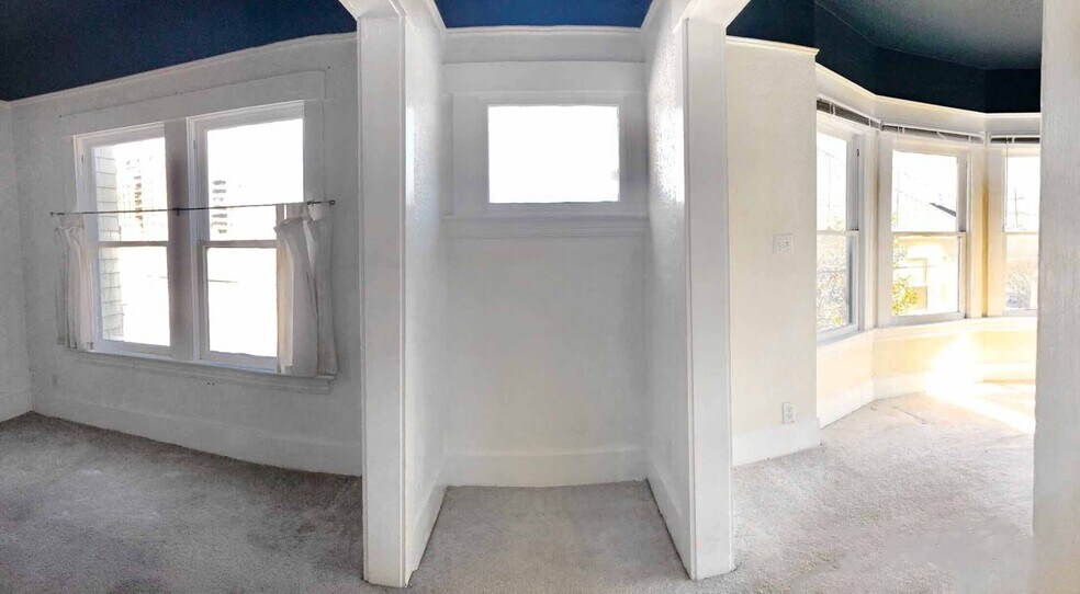 More Photos Of 2308-2326 SW Osage St, Portland Apartments For Sale