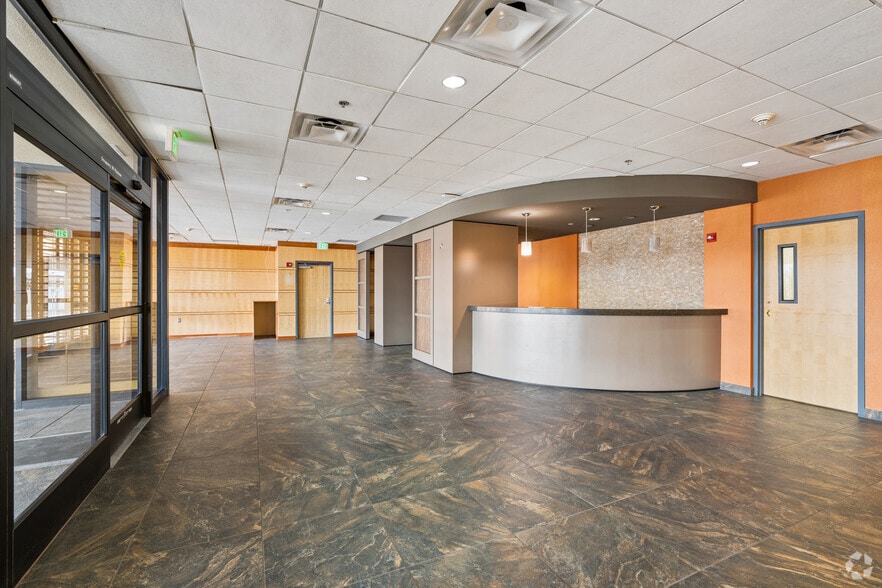 More Photos Of 6036 N 19th Ave, Phoenix Medical For Sale