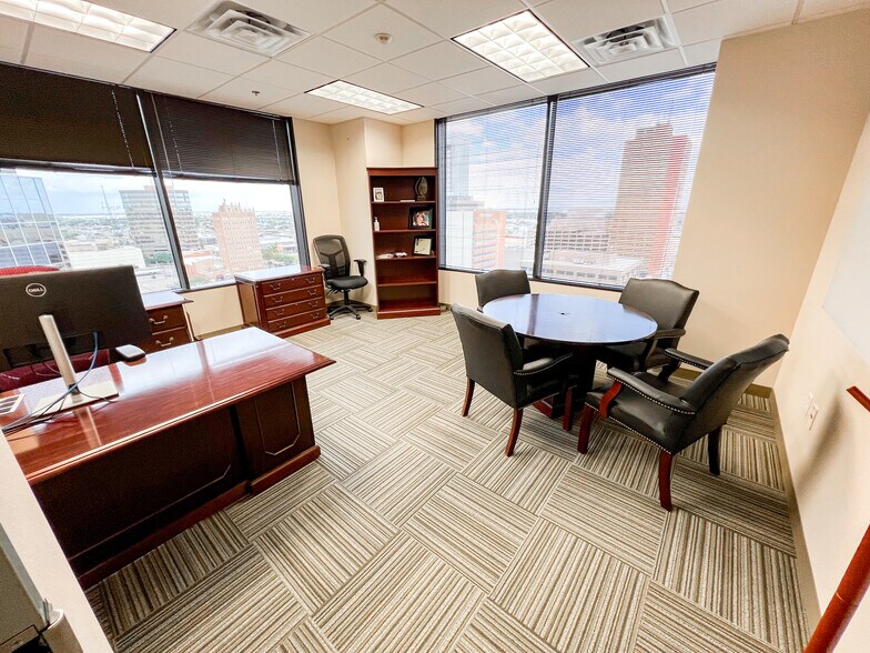 More Photos Of 500 W Illinois Ave, Midland Office For Lease