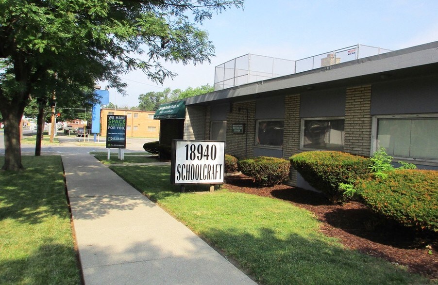 More Photos Of 18940 Schoolcraft, Detroit Medical For Sale