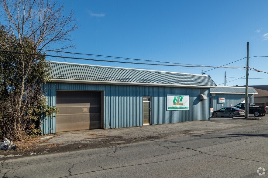 More Photos Of 1419-1427 Michael St, Ottawa Service For Lease