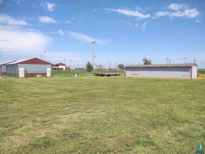 More Photos Of 1300 SE 3rd Ave, Miller Land For Sale