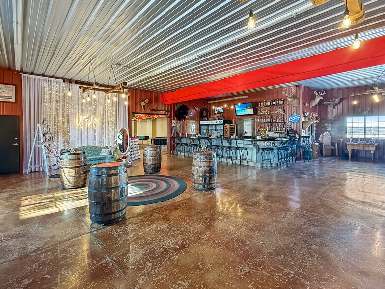 More Photos Of 3408 Clarke St, Norwalk Specialty For Sale