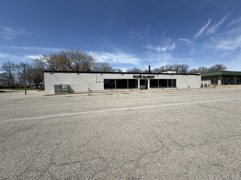 Primary Photo Of 500 Old Indiana 28 Hwy, Williamsport Freestanding For Sale