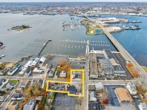 Primary Photo Of 98 Middle St, Fairhaven Service For Sale