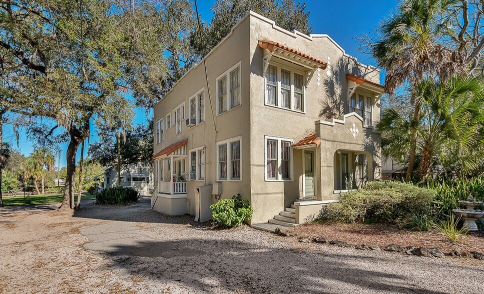 Primary Photo Of 714 E Hollywood St, Tampa Apartments For Sale