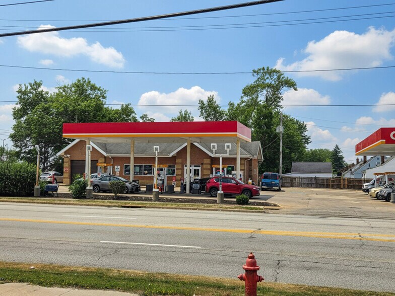 More Photos Of 5270 Northfield Rd, Maple Heights Convenience Store For Lease