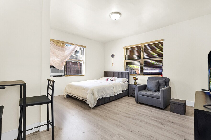 More Photos Of 2741-2749 SW 5th St, Miami Apartments For Sale