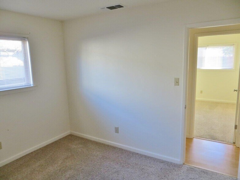 More Photos Of 415 4th St, Winters Multifamily For Sale