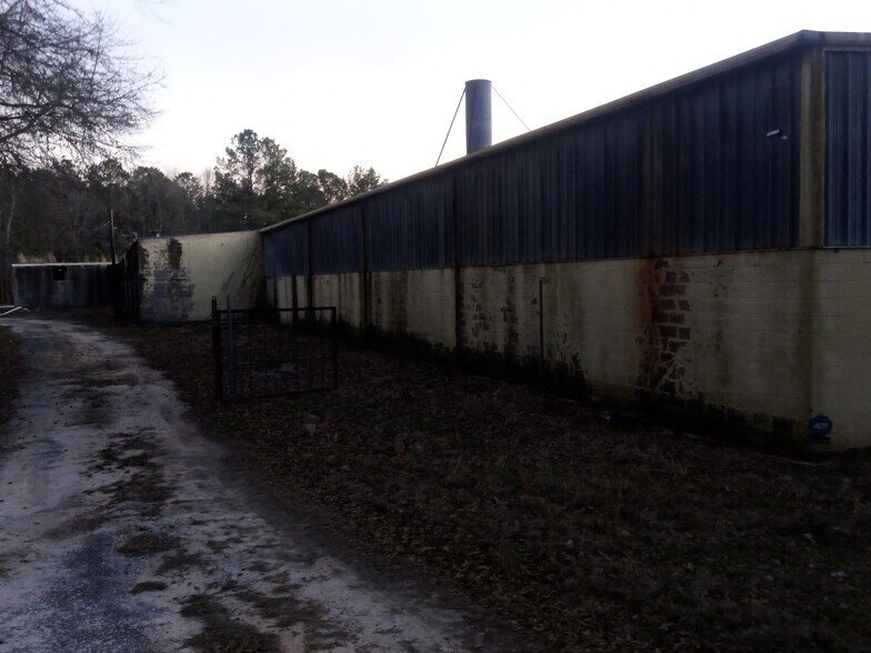 More Photos Of 45 Industrial Blvd, Hurtsboro Industrial For Sale