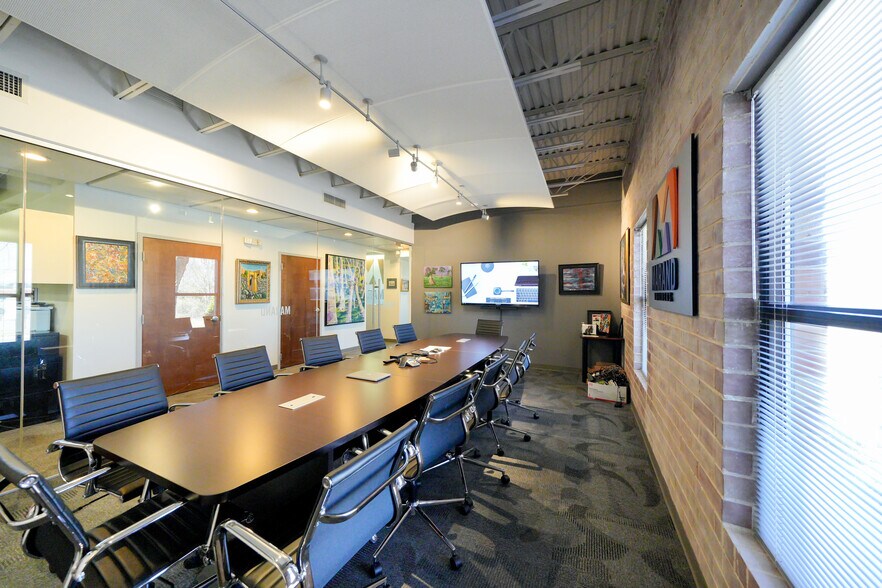 More Photos Of 4534 Old Pineville Rd, Charlotte Office For Lease