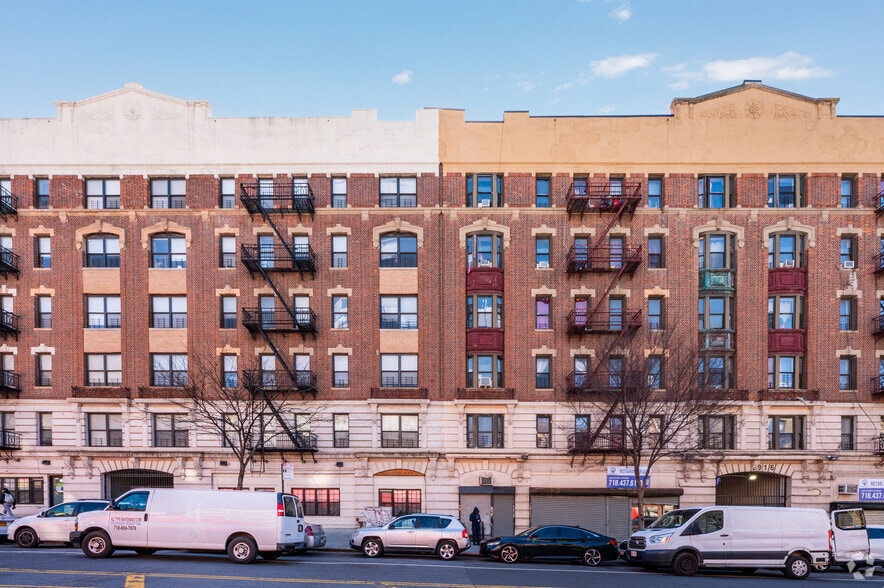 More Photos Of 910-926 Southern Blvd, Bronx Apartments For Lease