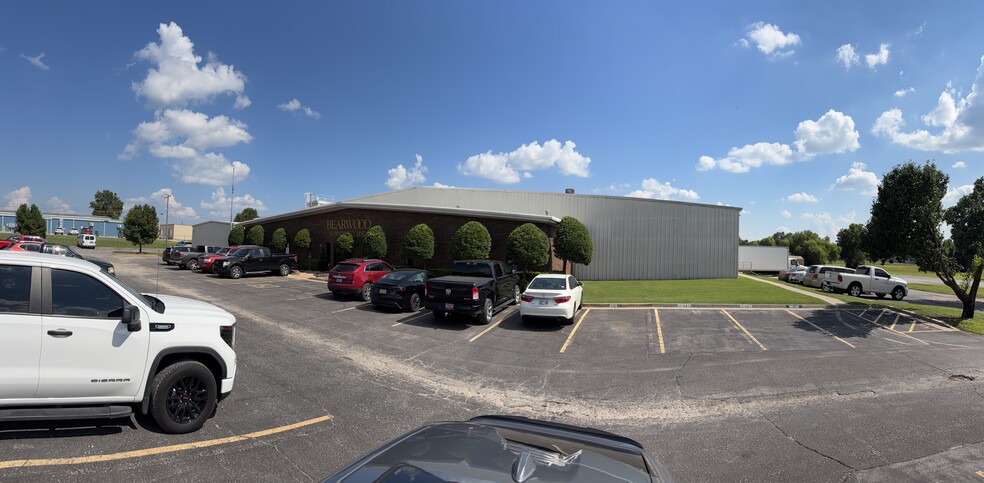 More Photos Of 6202 E 30th St N, Tulsa Manufacturing For Sale
