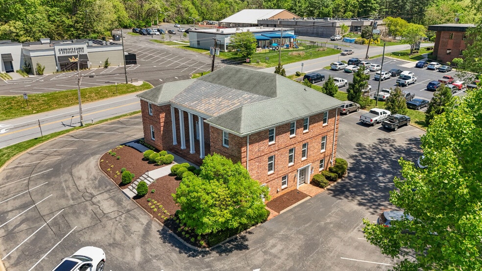 More Photos Of 6200 Fort Ave, Lynchburg Medical For Sale