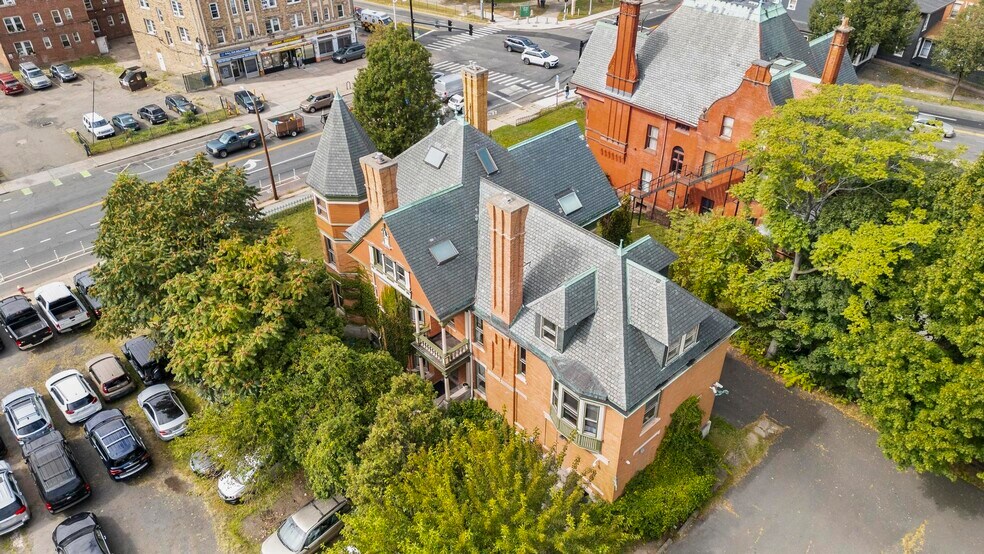 More Photos Of 4 Wethersfield Ave, Hartford Loft Creative Space For Sale