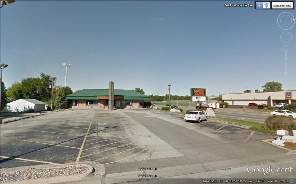 More Photos Of 3615 N Wisconsin Ave, Peoria General Retail For Lease