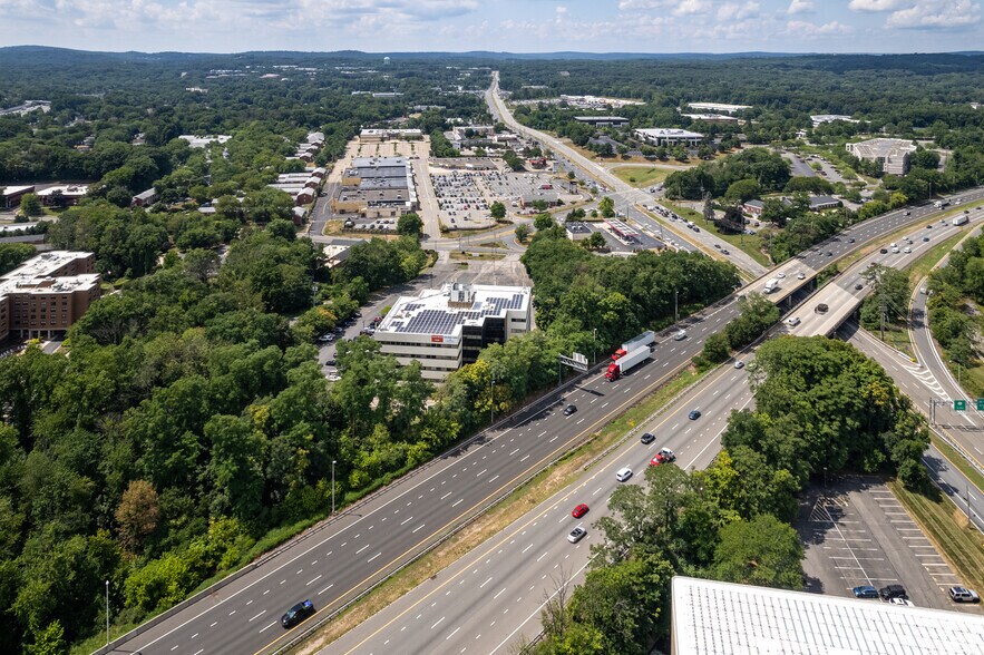 More Photos Of 1055 Parsippany Blvd, Parsippany Office For Lease