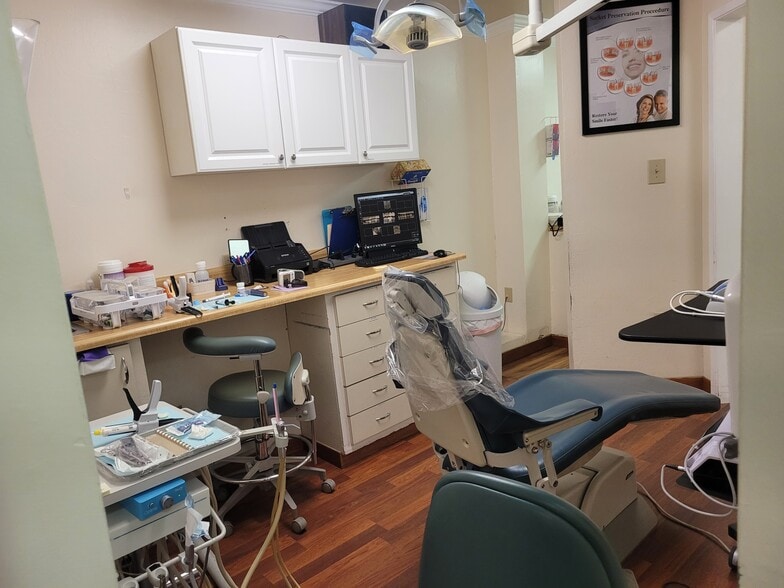 More Photos Of 807 Main St, Suisun City Flex For Lease