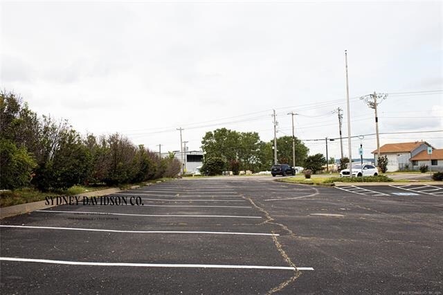 More Photos Of 6263 State Highway 66, Tulsa Restaurant For Sale