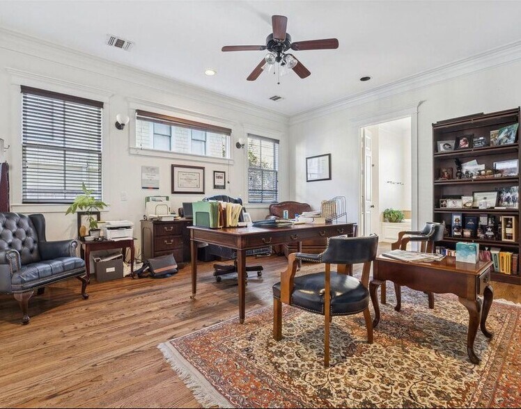 More Photos Of 420 Heights Blvd, Houston Office Residential For Sale