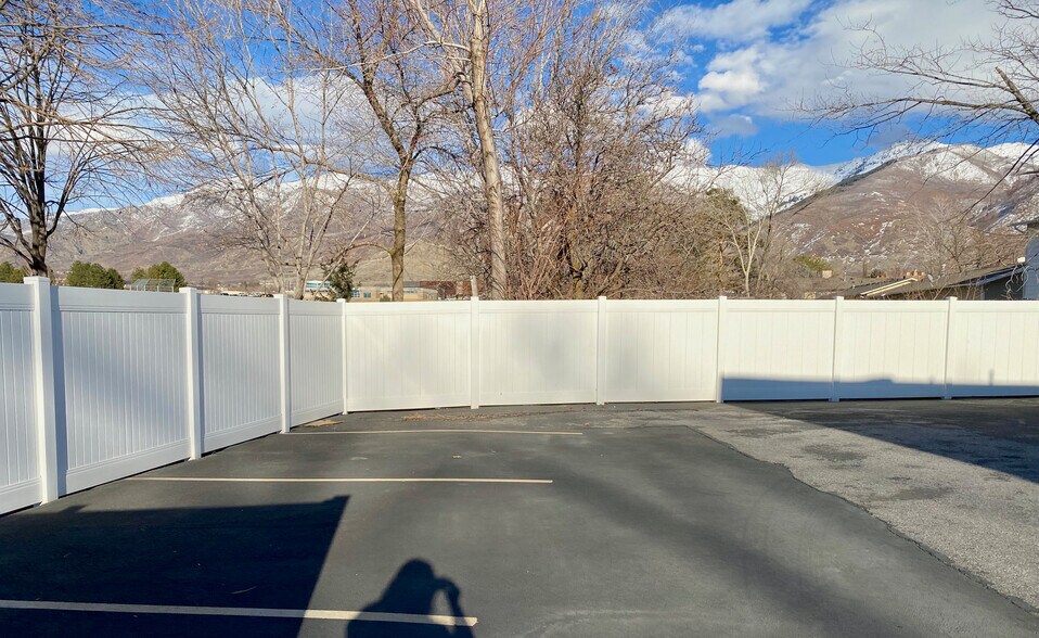 More Photos Of 579 S Main St, Kaysville Office For Sale