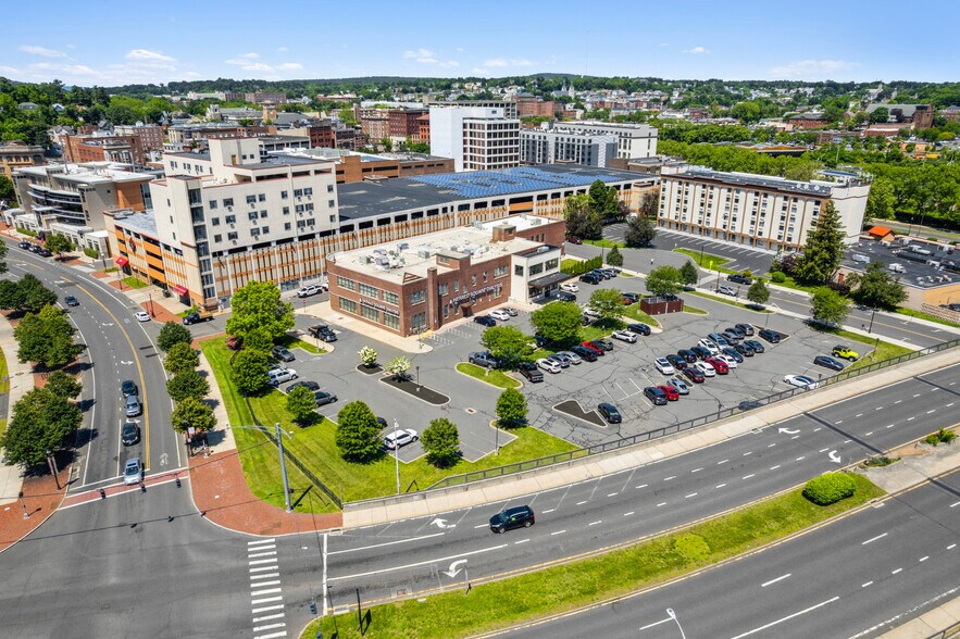 More Photos Of 1 Herald Sq, New Britain Medical For Lease