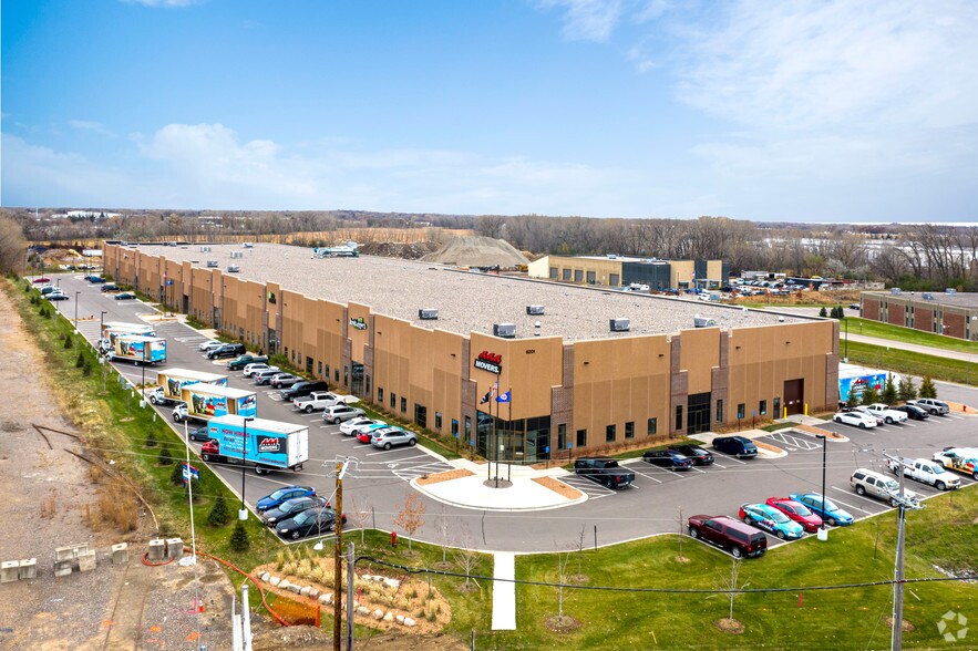 Primary Photo Of 8201 Brooklyn Blvd, Brooklyn Park Warehouse For Lease