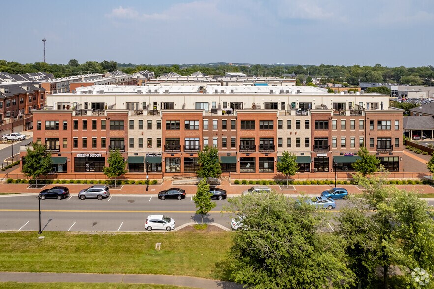 More Photos Of 200-225 Crescent Station Terr, Leesburg Apartments For Lease