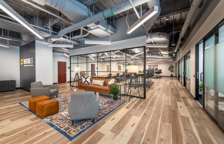 More Photos Of 2300 Wilson Blvd, Arlington Coworking Space