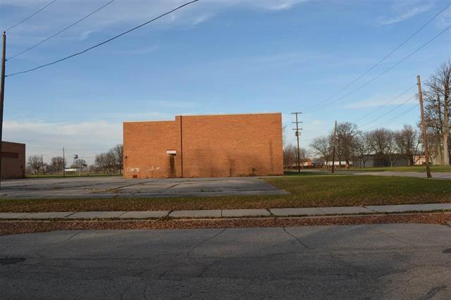 More Photos Of 1123 N Sherman St, Bay City Schools For Lease