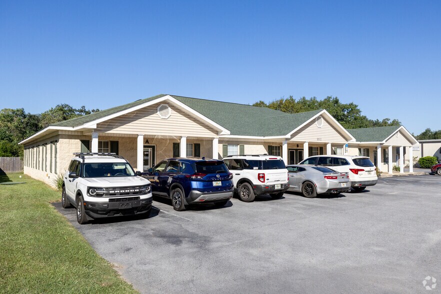 Primary Photo Of 9511 Holsberry Ln, Pensacola Office For Lease