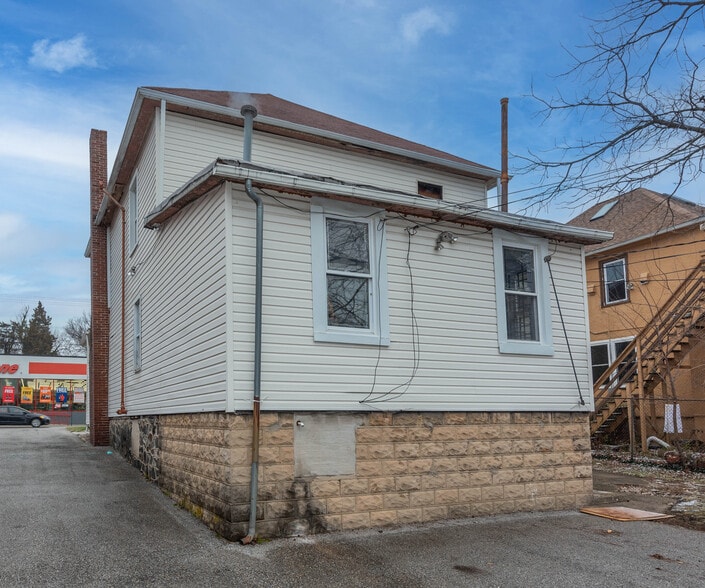 More Photos Of 4905 Liberty Heights Ave, Gwynn Oak Storefront Retail Residential For Sale