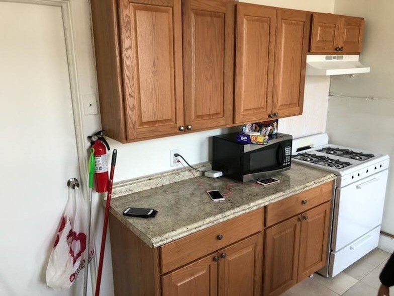 More Photos Of 62 4th St, Elizabeth Storefront Retail Residential For Sale