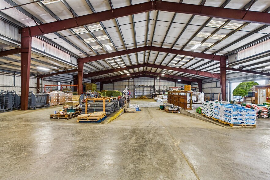 More Photos Of 1593 Market St, Ferndale General Retail For Sale