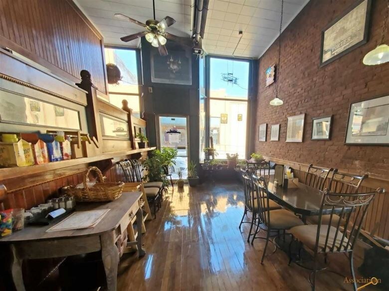 More Photos Of 305 W Main St, Lead Restaurant For Sale