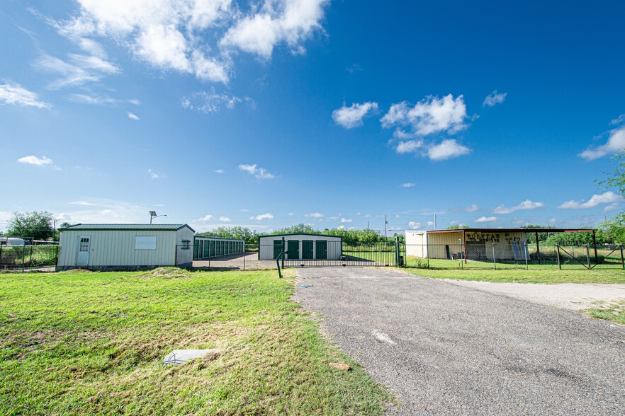 More Photos Of 7103 W Mile 7 Rd, Mission Warehouse For Lease