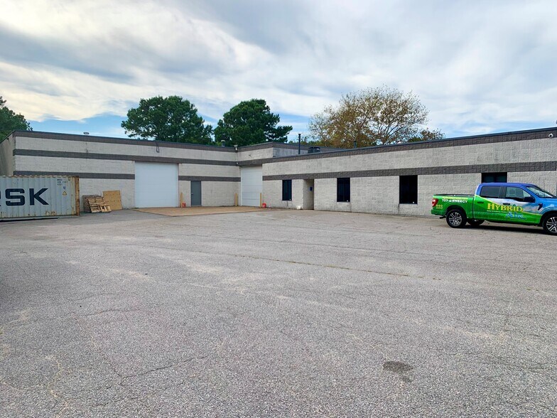 More Photos Of 753 Voyager Ct, Virginia Beach Light Manufacturing For Sale