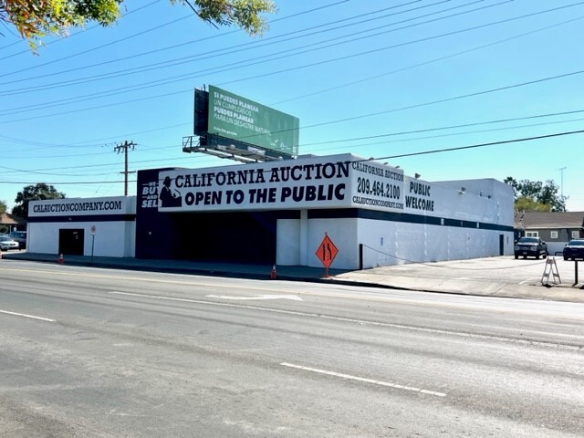 Primary Photo Of 1212-1226 E Harding Way, Stockton Storefront For Sale