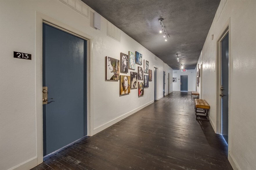 More Photos Of 4118 Fannin St, Houston Storefront For Lease