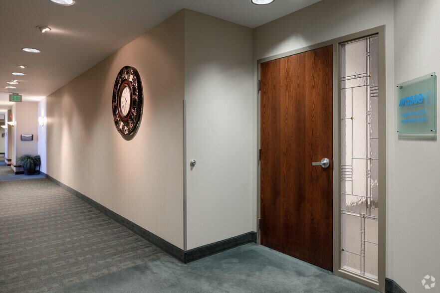 More Photos Of 19751 E Mainstreet, Parker Office For Lease