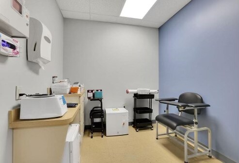 More Photos Of 12 Sammy McGhee Blvd, Jasper Medical For Sale