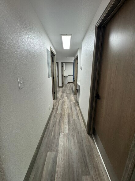 More Photos Of 301 Frontage Rd, Clermont Medical For Lease